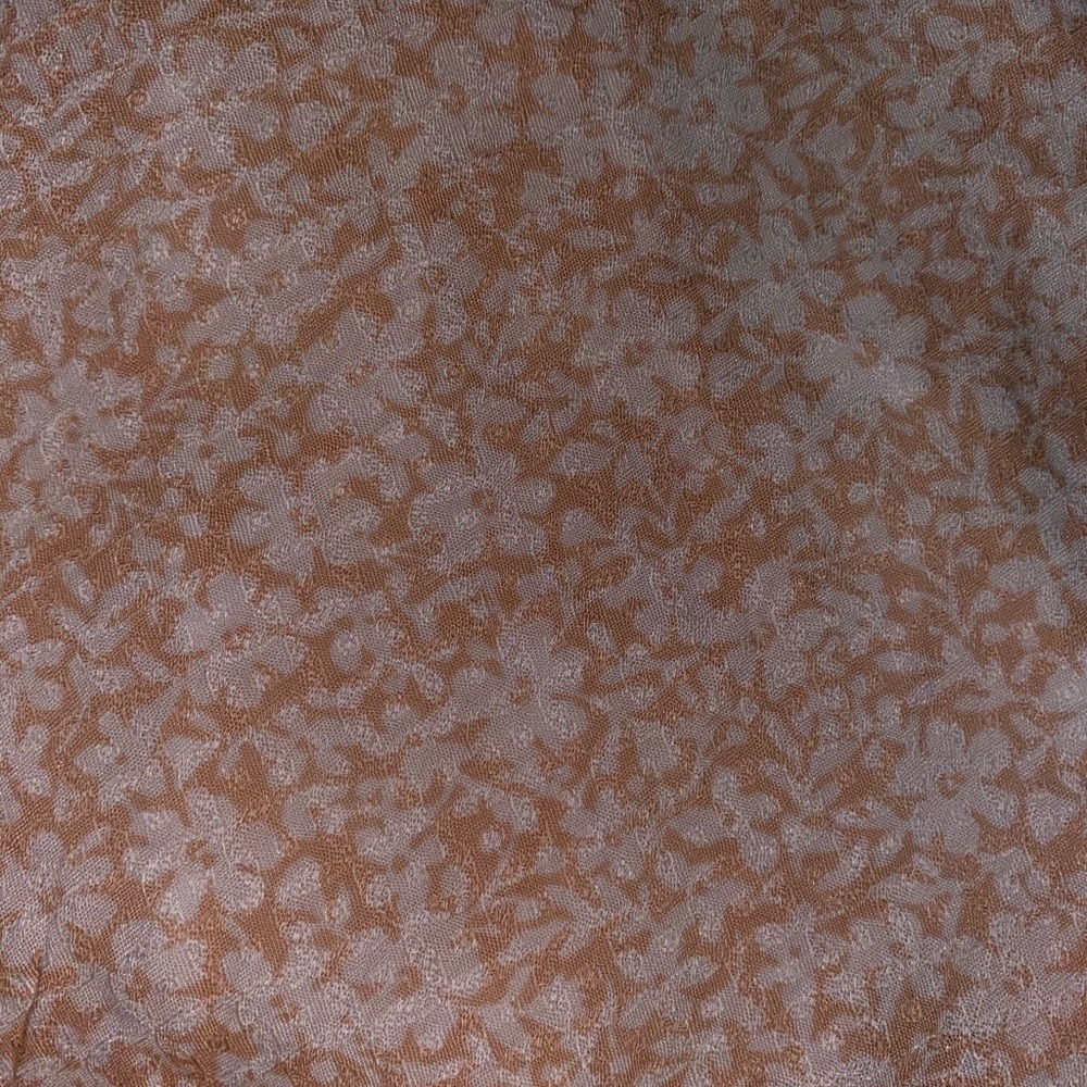 Top - Picture 3 of 4